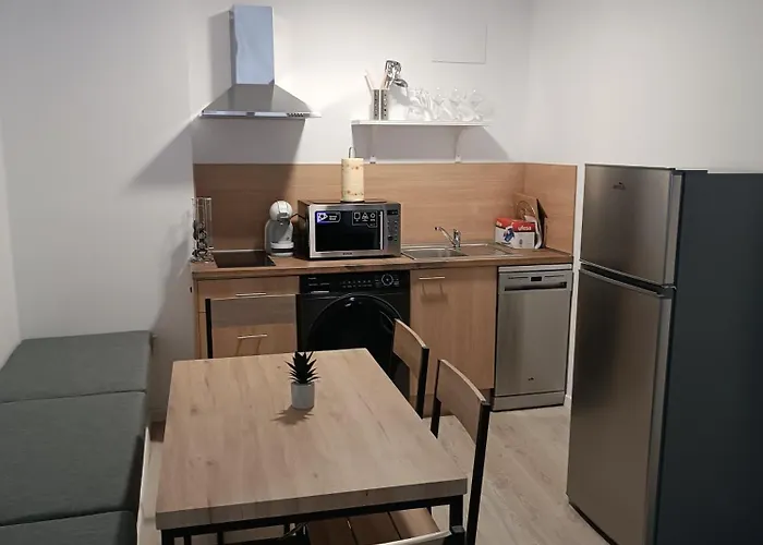 Apartment Turisticos Puerta De San Isidro 1-4 *