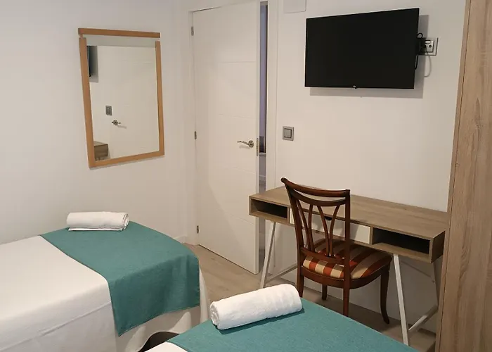 Turisticos Puerta De San Isidro 1-4 Apartment